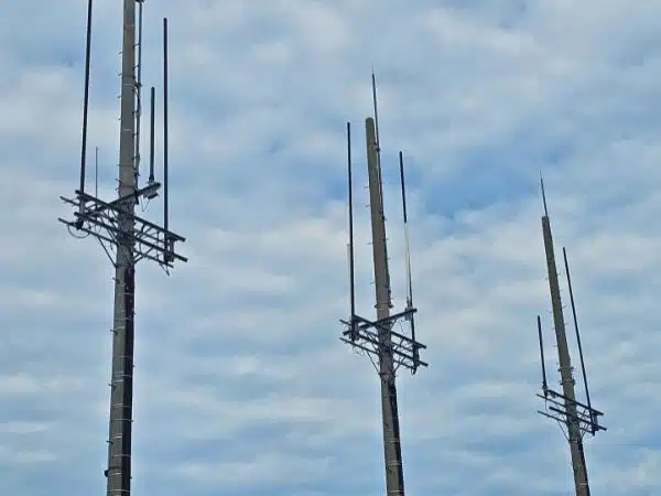 D2000SeriesMilitaryAntennas